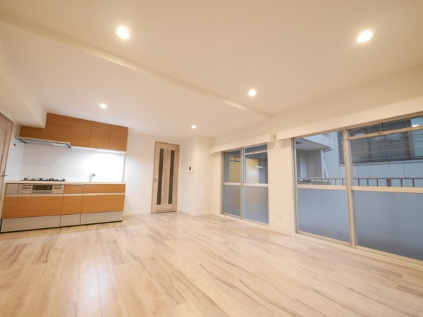 8月19日　埼玉県鶴ヶ島市K様　内装工事　着工します。