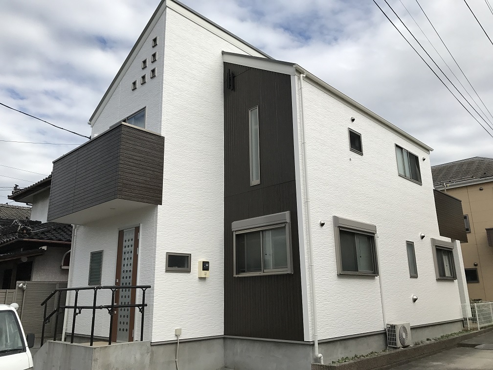 狭山市O様邸　屋根、外壁塗装工事　屋根に断熱塗料を使用、冬は暖かく、夏は涼しく