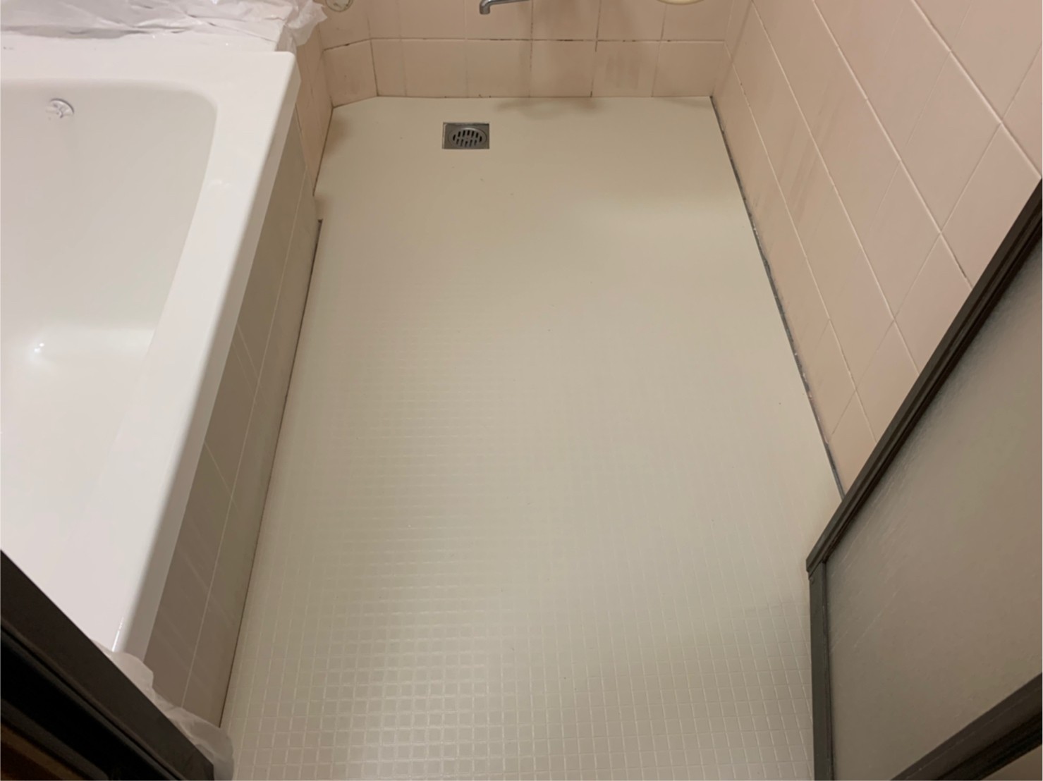 埼玉県鶴ヶ島市T様邸　浴室・床張り替え工事