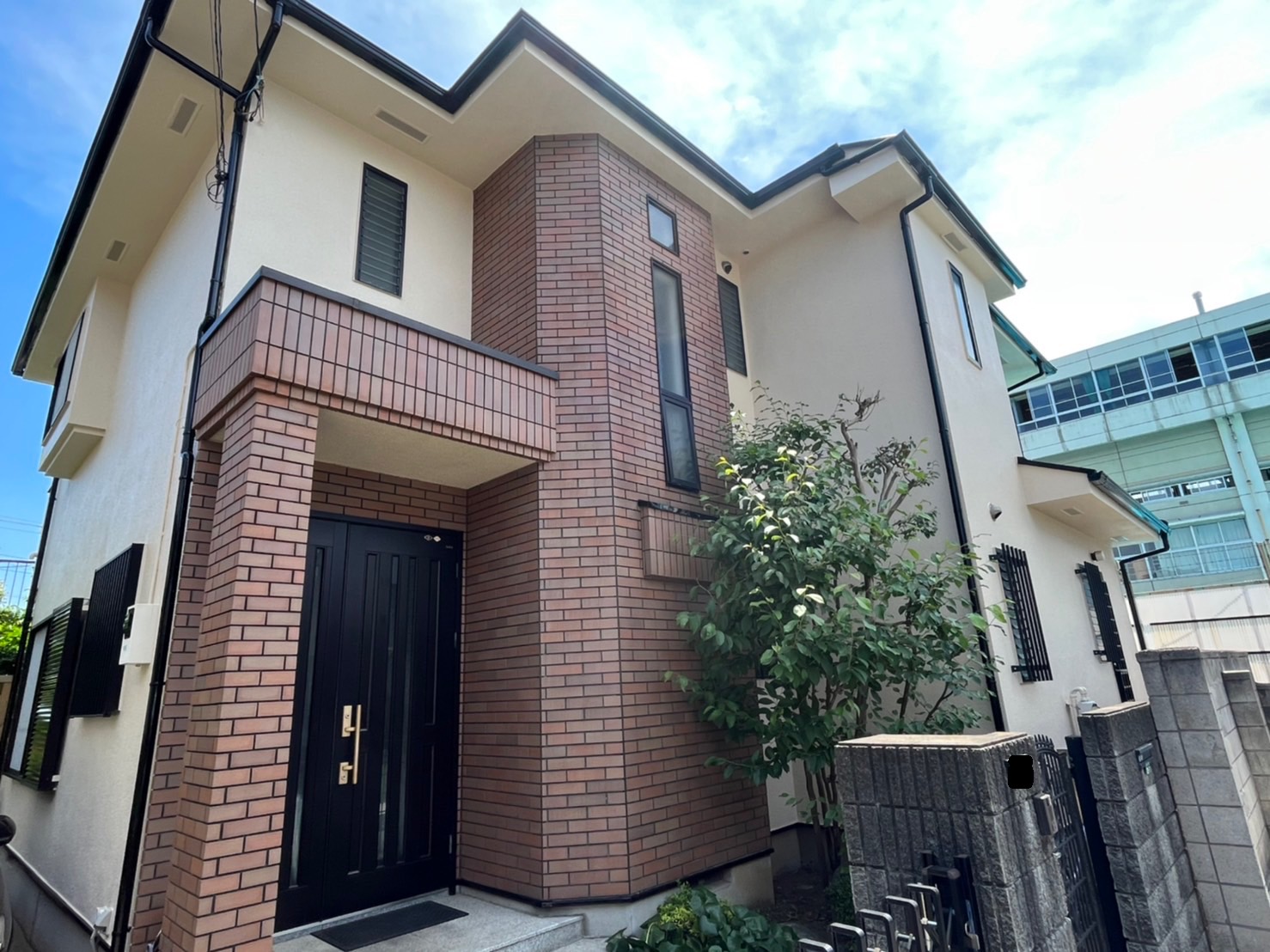 埼玉県川越市S様邸　屋根・外壁塗装工事　20年耐久　フッソ塗料で塗装しました。