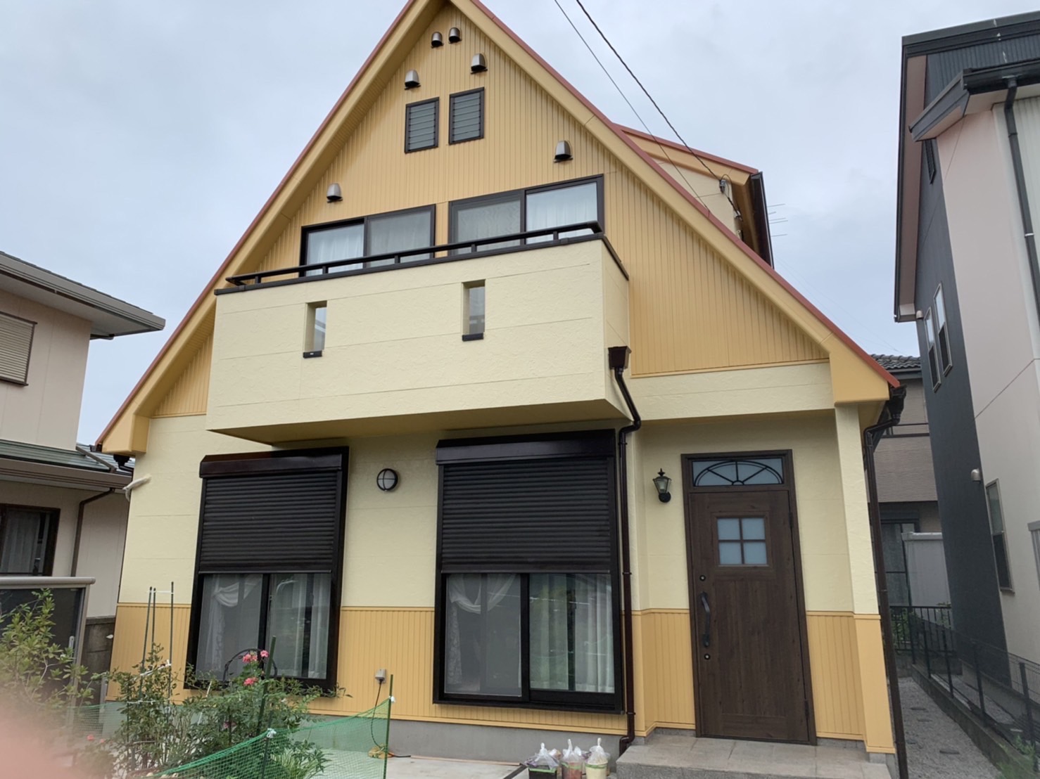 埼玉県日高市H様邸　屋根・外壁塗装工事　15年耐久　ラジカル塗料で塗装しました。