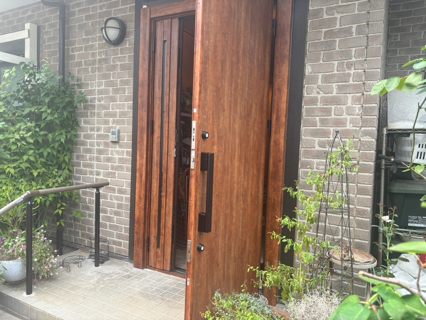 埼玉県川越市M様邸　玄関ドアリフォーム工事