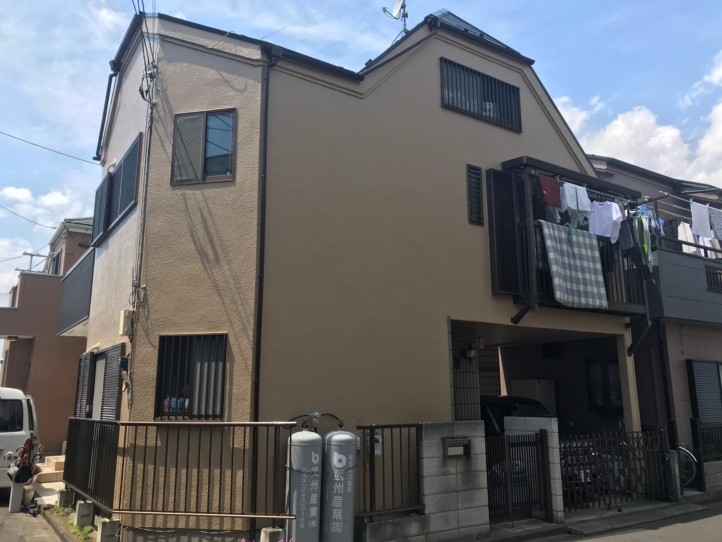 所沢市H様邸　屋根、外壁塗装工事　外壁のひび割れ跡が目立たなくなりました。